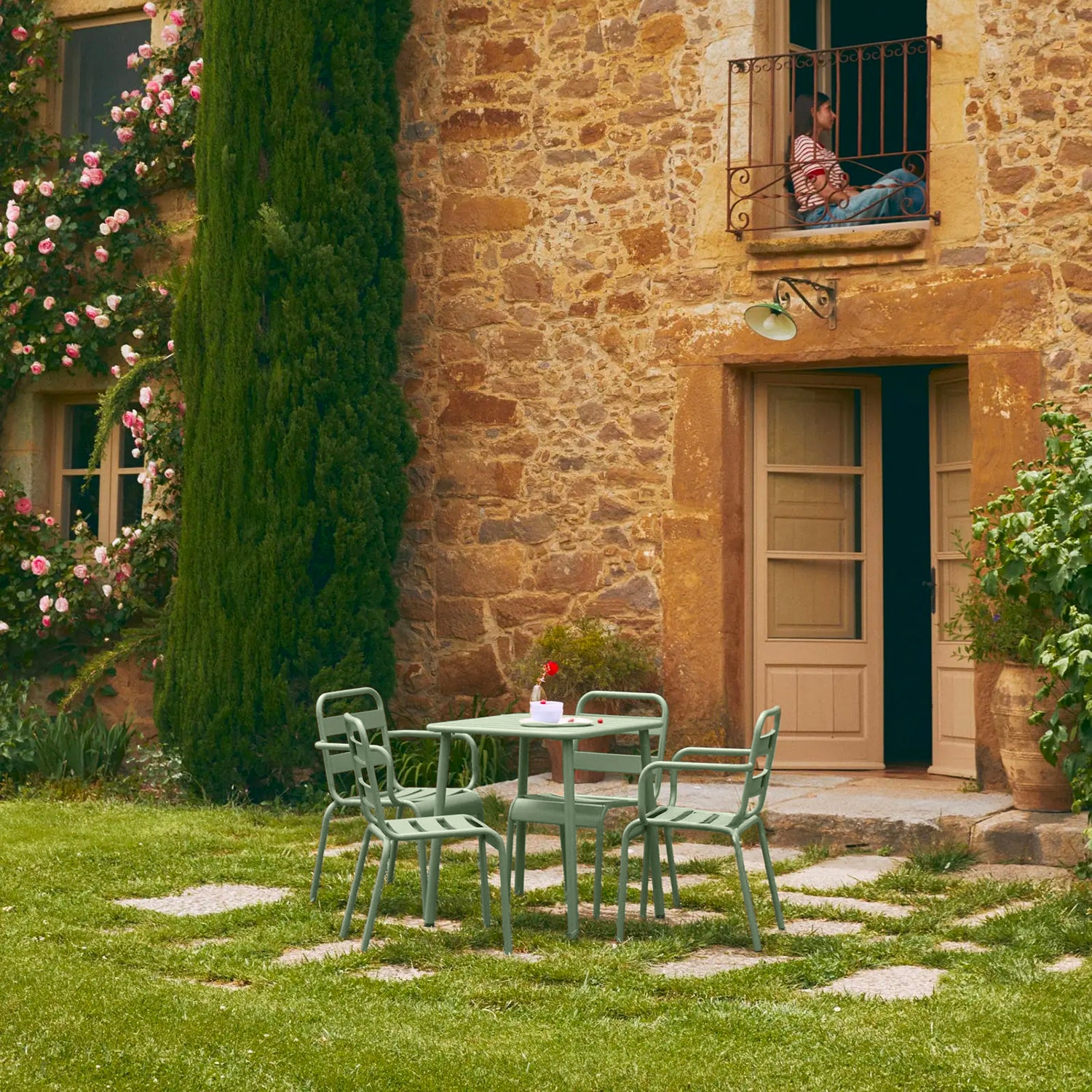 MESA EXT IBIZA VERDE VISTA LIFESTYLE