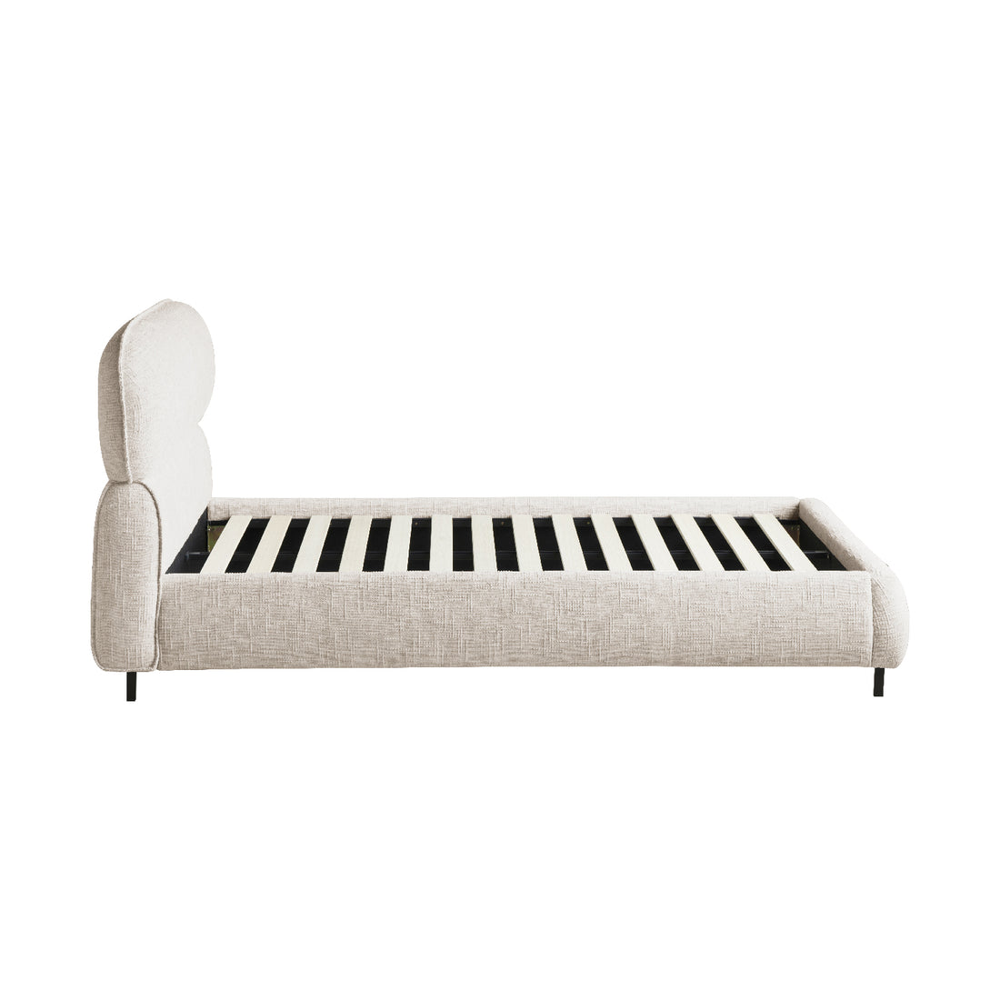 Cama Matrimonial Noruega Vista Lateral en Fondo Blanco