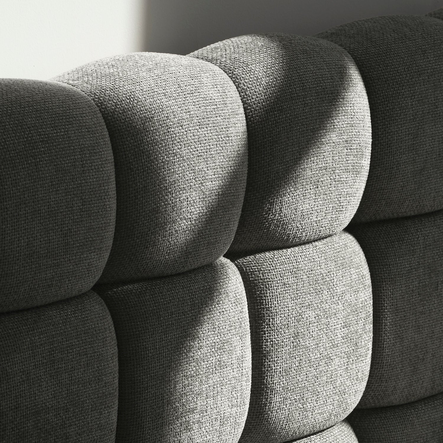 Detalle de la textura de la cama toledo king size