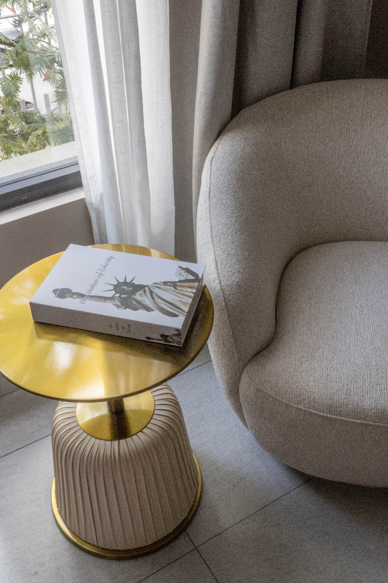 Sillon Giratorio Biarritz Beige Vista a Detalle