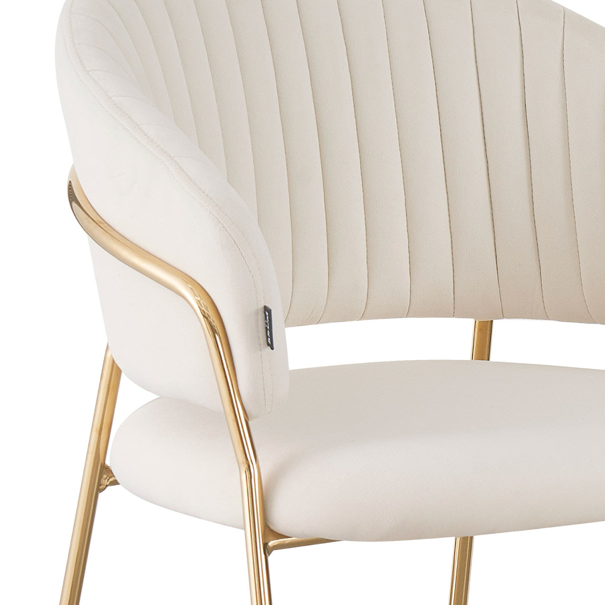 detalle frontal Silla Bilbao marfil fondo blanco vista posterior