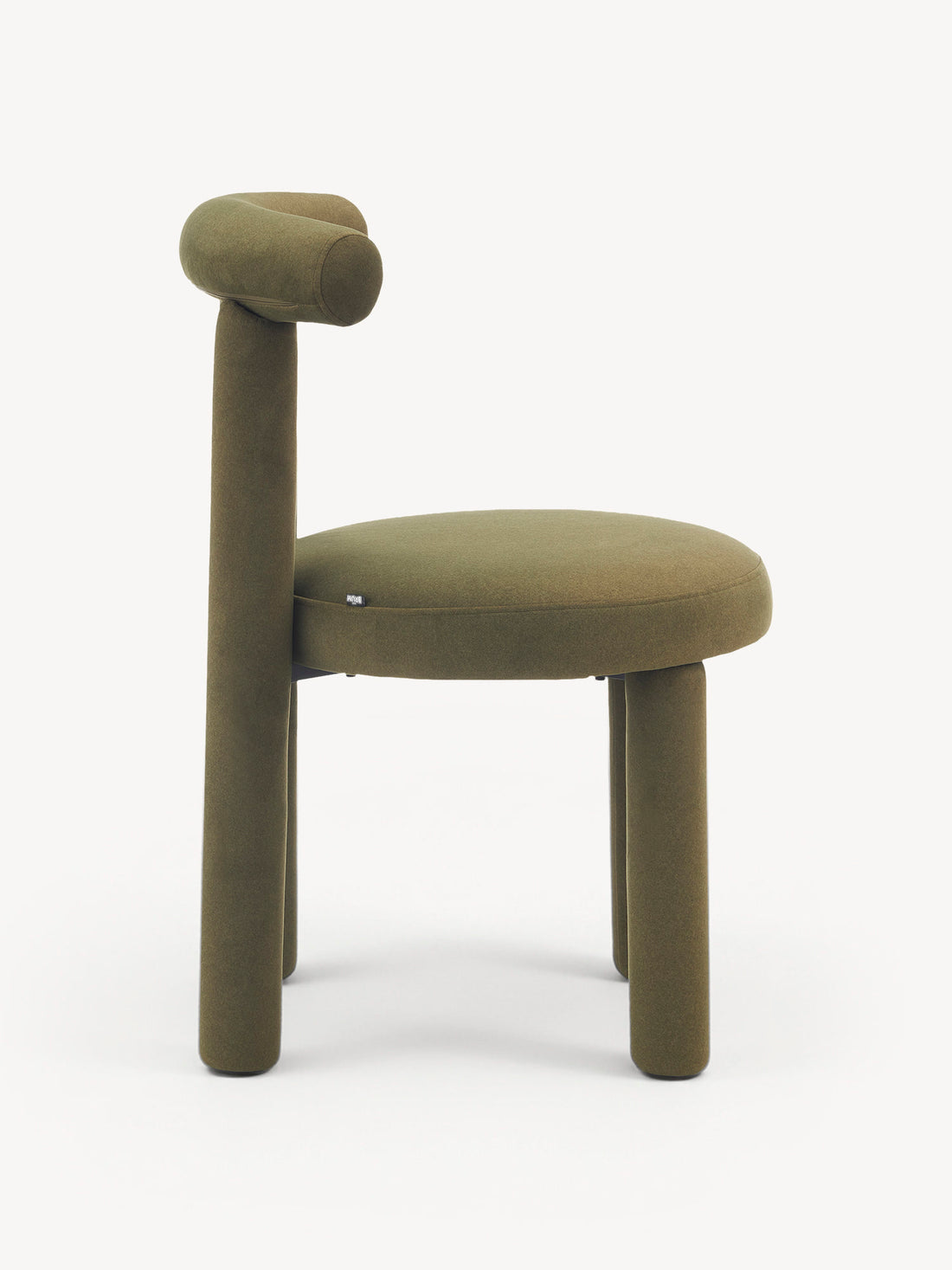 Silla de diseño Milán olivo, vista lateral