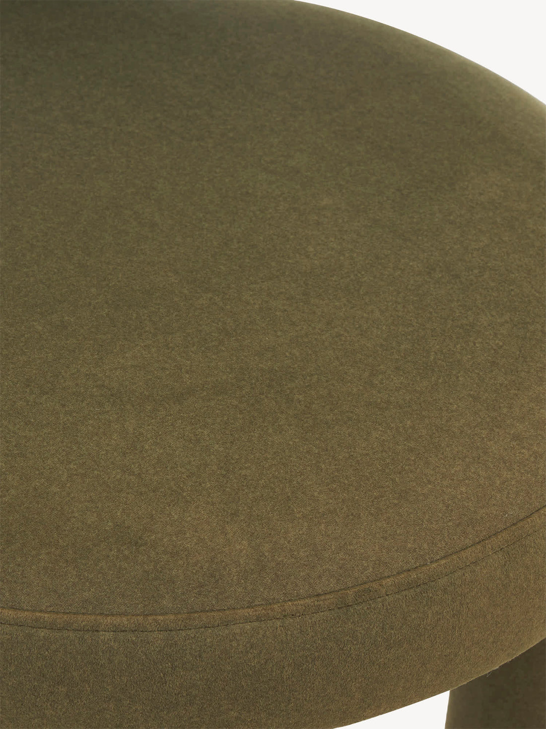 Silla de diseño Milán olivo, detalle
