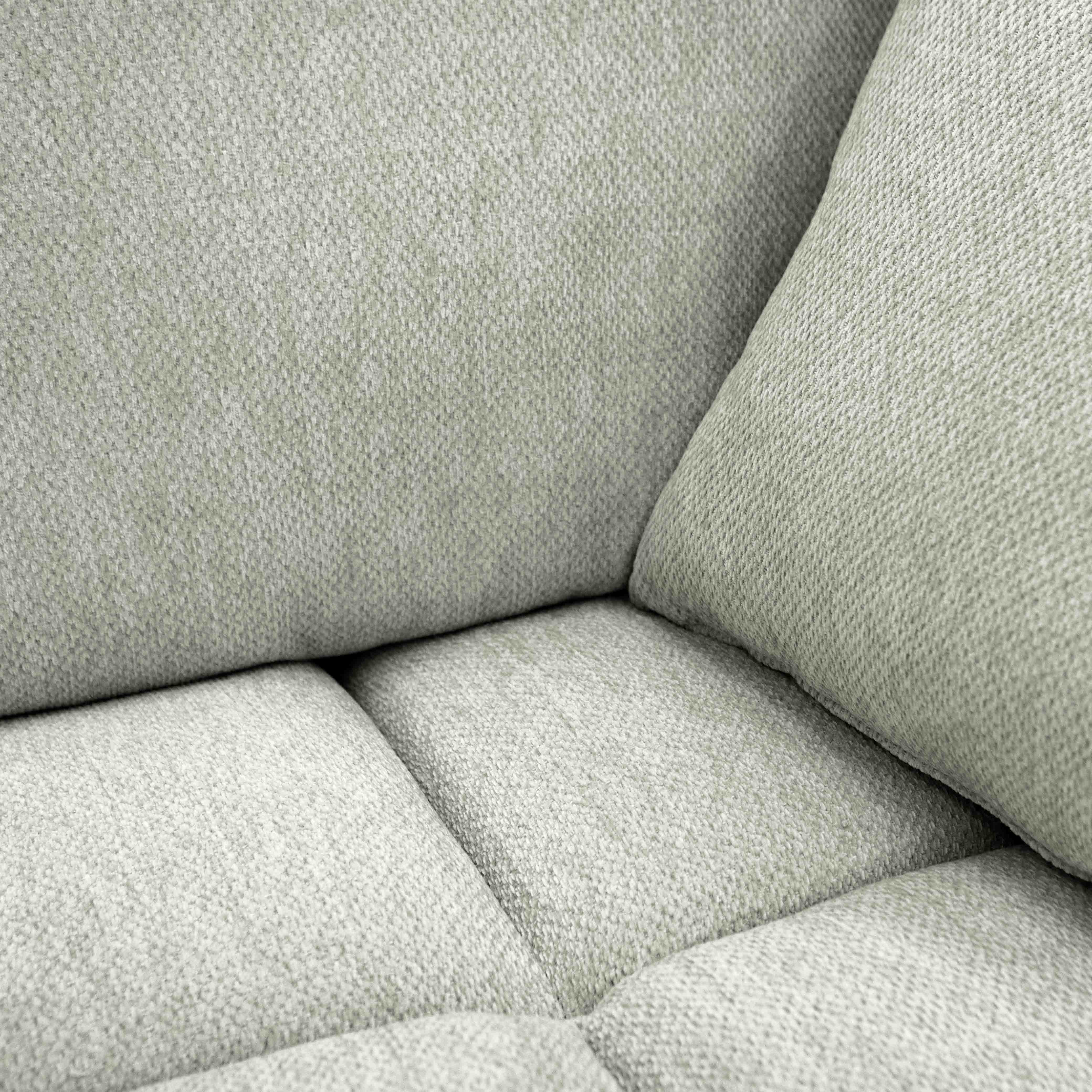 SOFÁ CORACIAA GRIS IZQ VISTA EN ZOOM DEL ASIENTO Y RESPALDO
