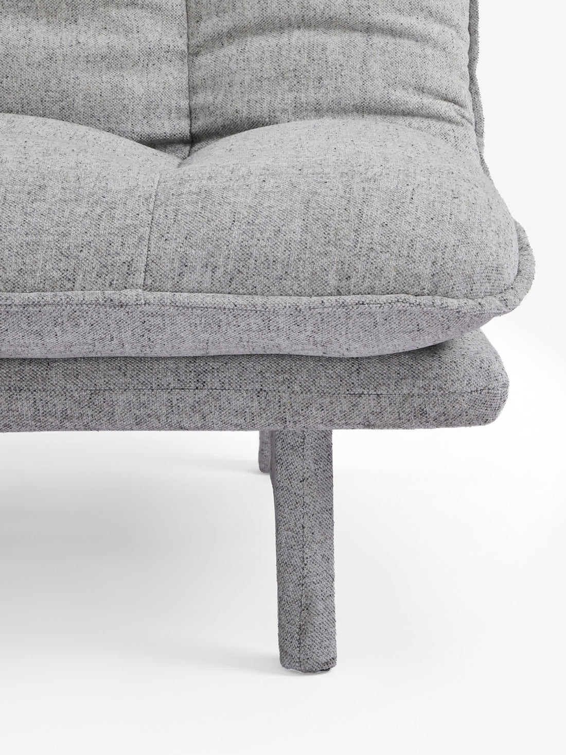Sofá Cama Moscú gris, detalle