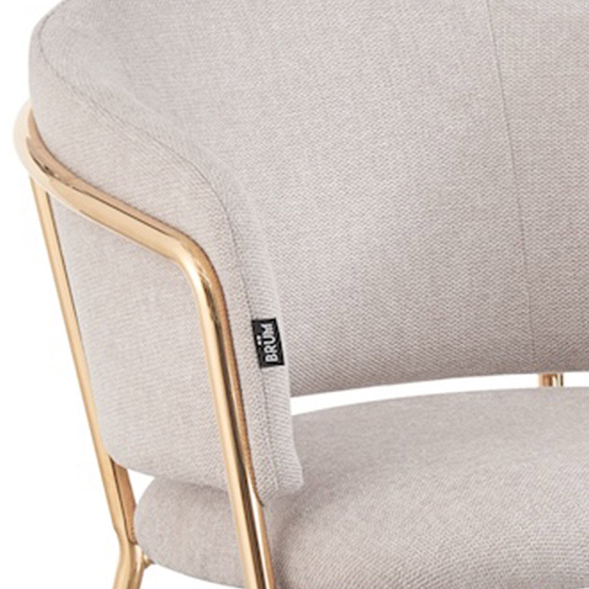 Silla Escocia Beige Fondo Blanco Vista en Detalle